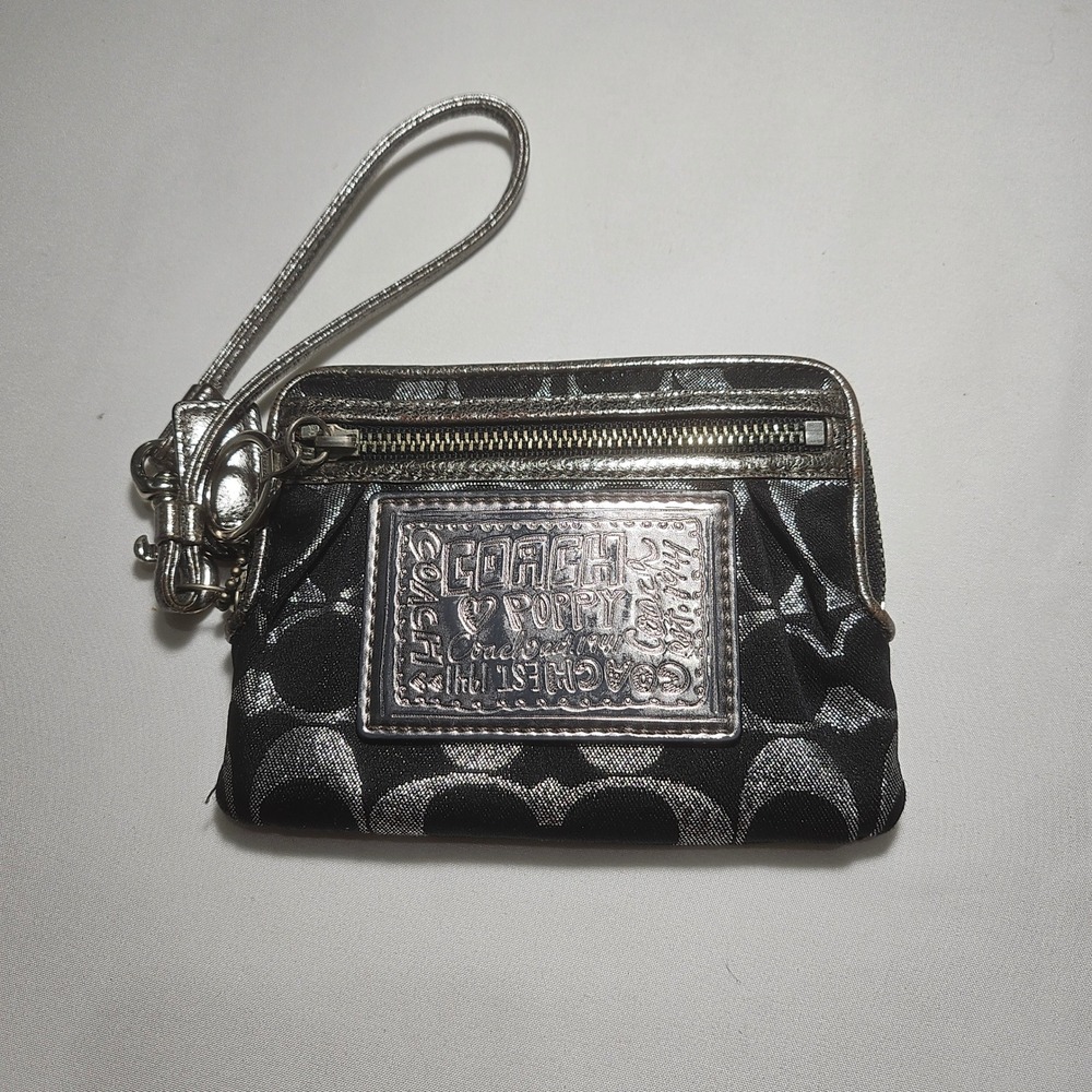 Coach Poppy Signature C Metallic Silver Black Wristlet Wallet 44089
